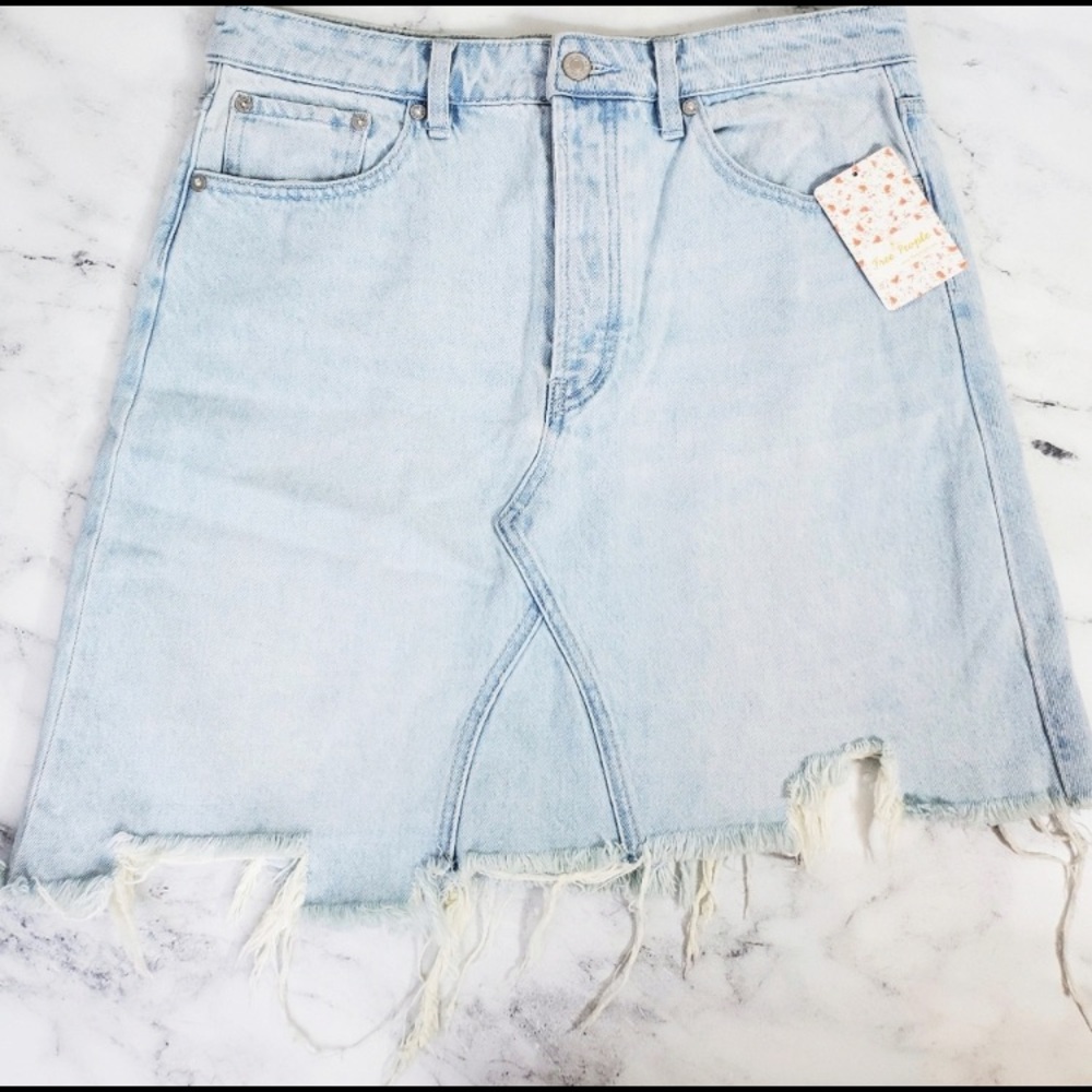 Free People
Going Rogue Cotton Denim Skirt